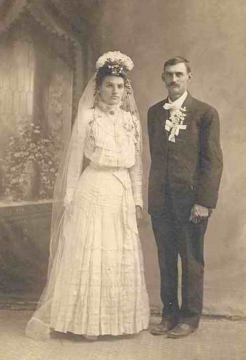 Henry & Sophia (Eltiste) Kaiser - Wedding Picture